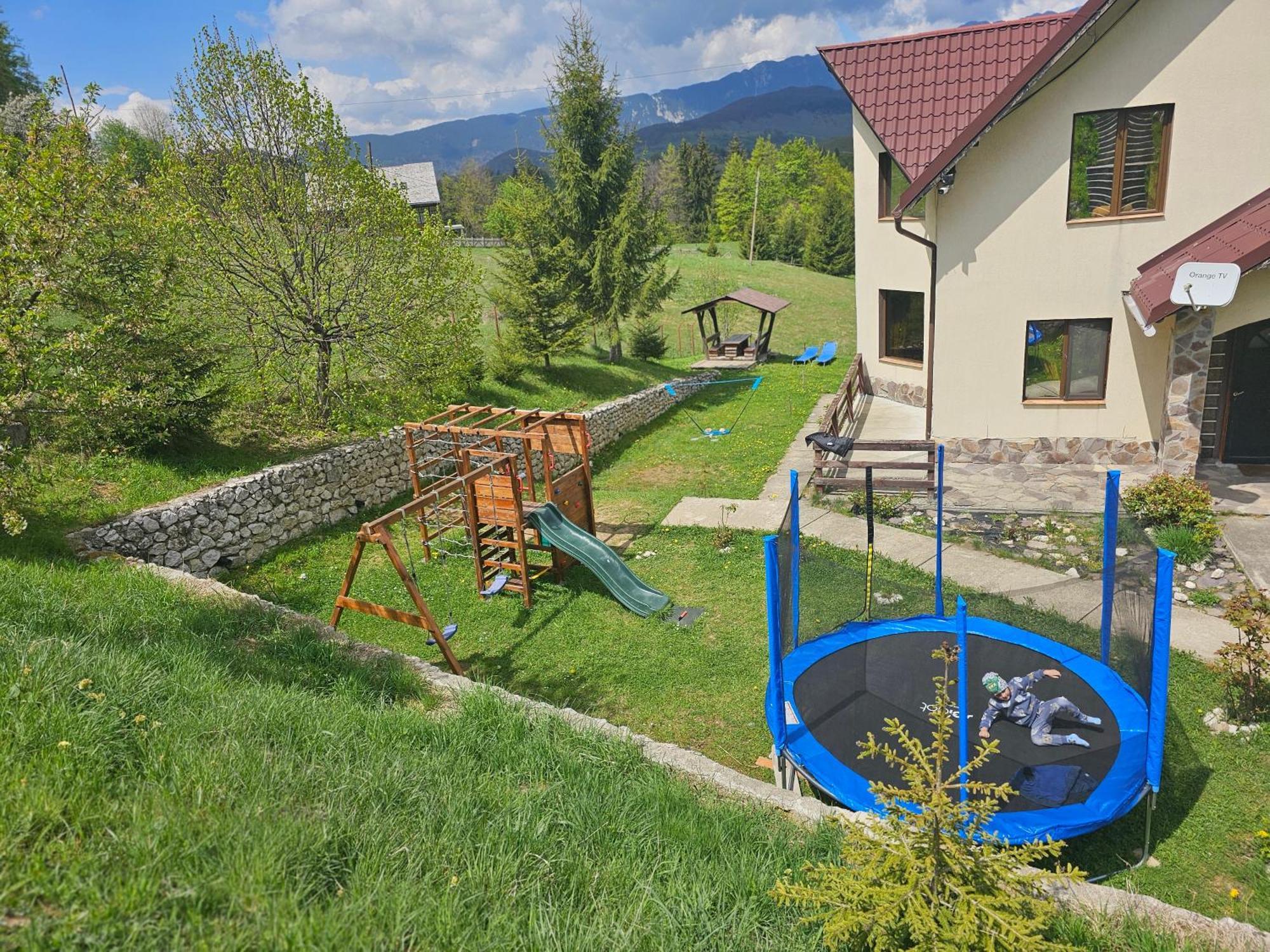 La Kaifas Villa Fundata Bagian luar foto