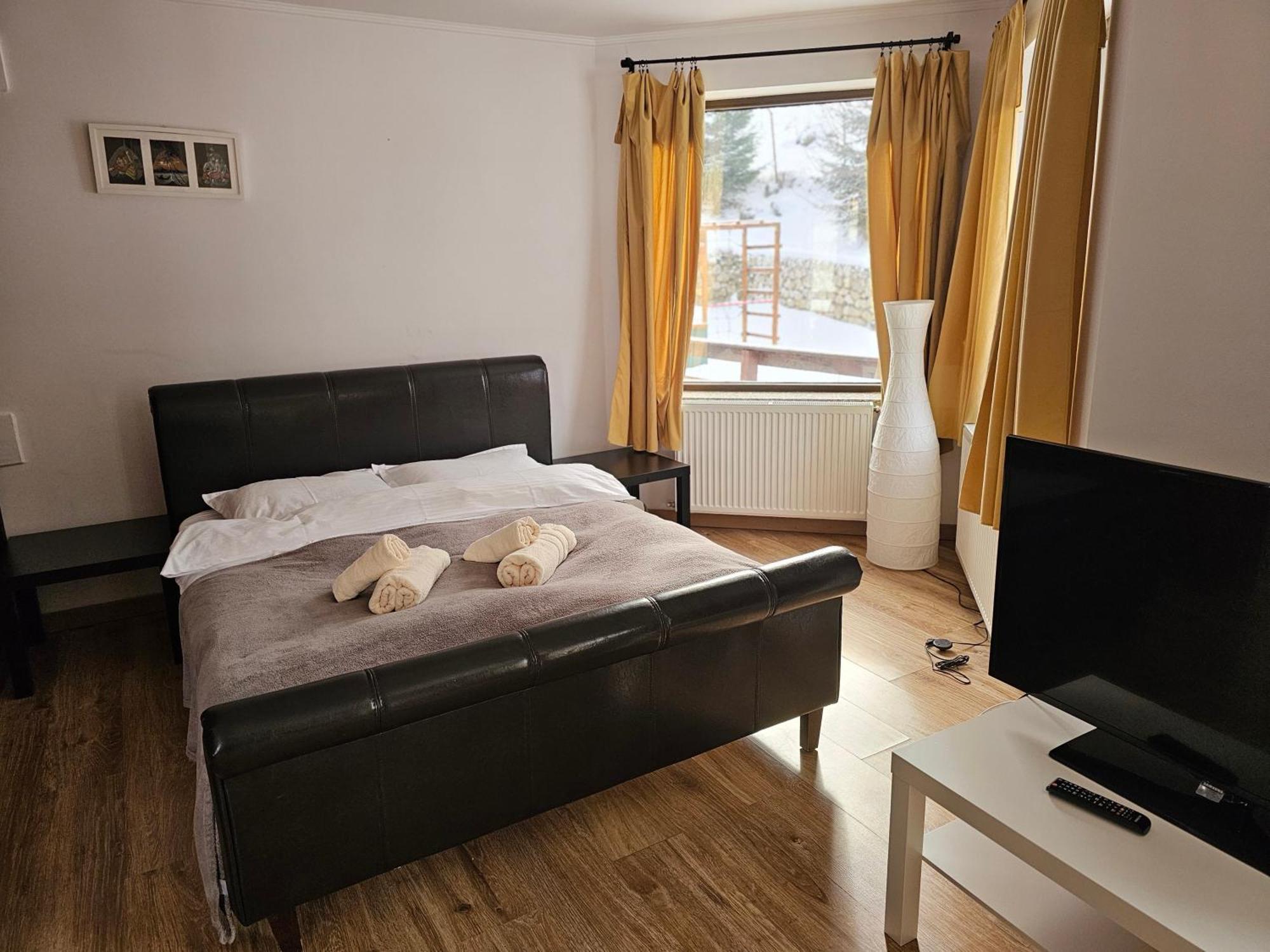 La Kaifas Villa Fundata Bagian luar foto