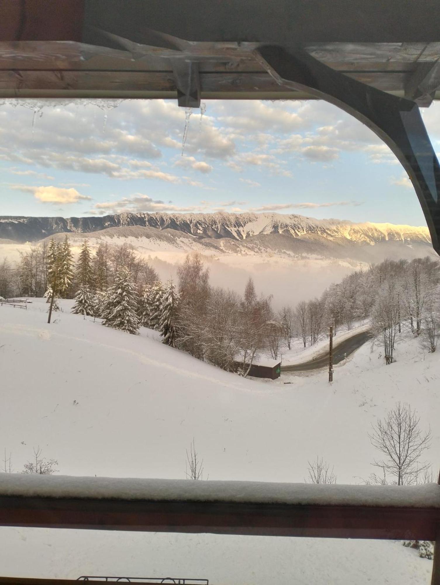 La Kaifas Villa Fundata Bagian luar foto
